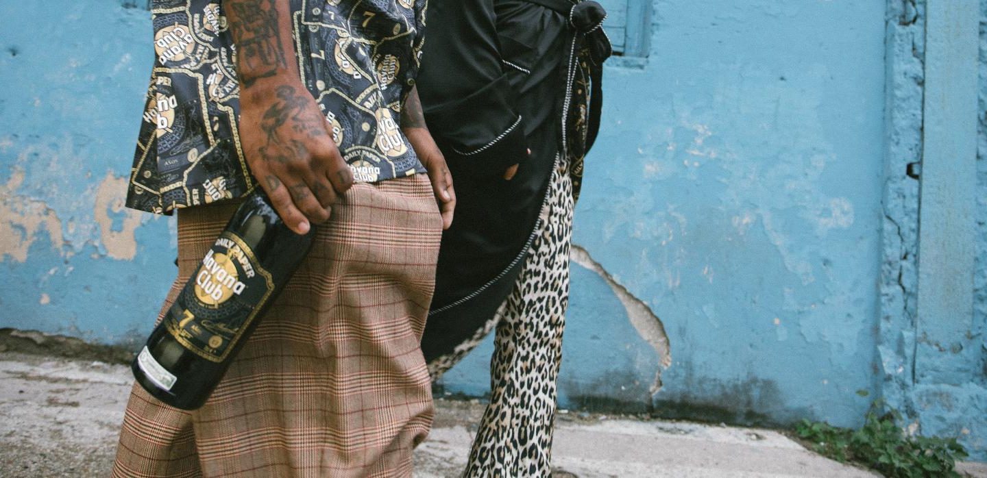 Daily Paper - Imagen de fondo