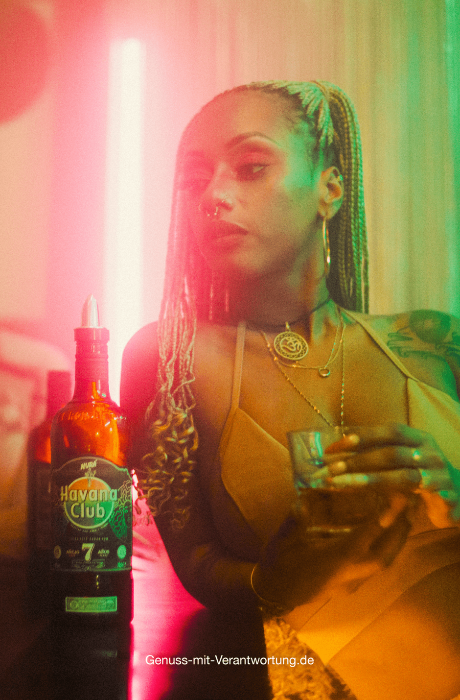 Rapperin Nura kooperiert mir Havana Club Rum