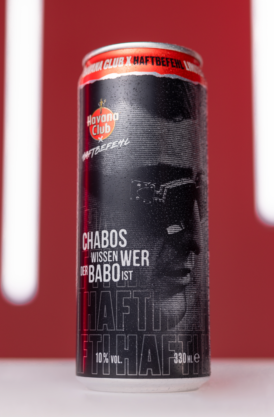 Haftbefehl und Havana Club Cola Dose